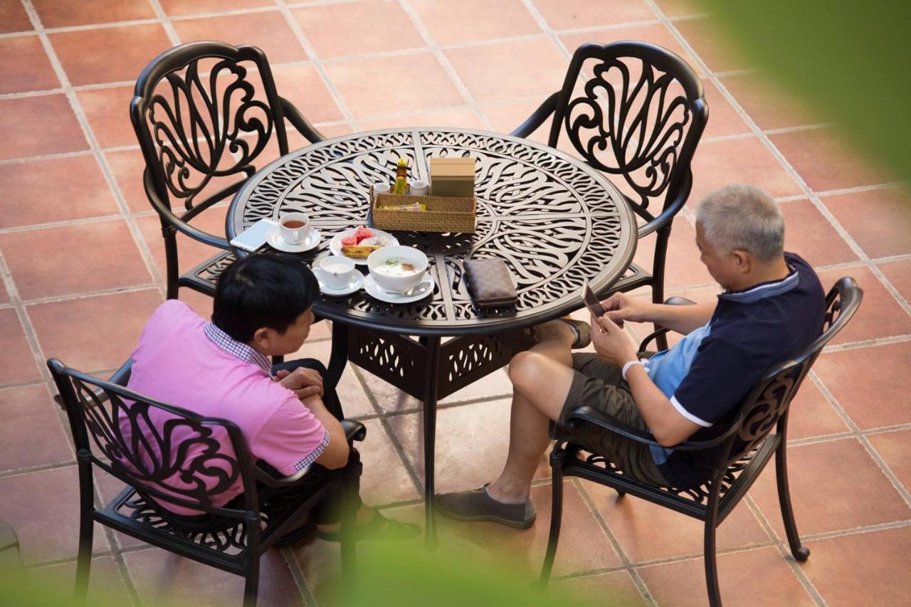 Mali Namphu Hotel Vientiane Extérieur photo