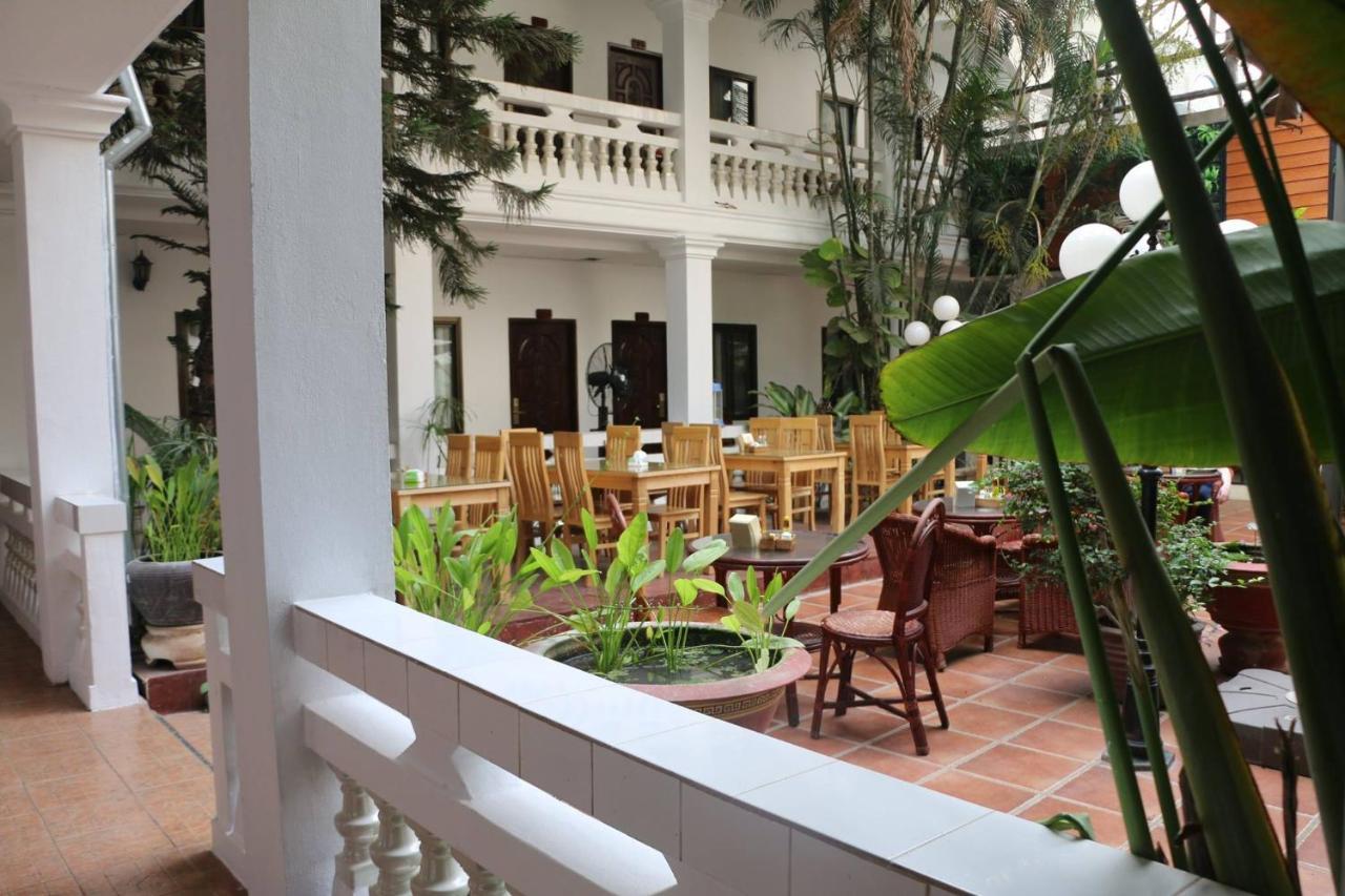 Mali Namphu Hotel Vientiane Extérieur photo