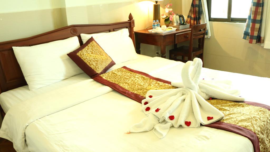 Mali Namphu Hotel Vientiane Extérieur photo